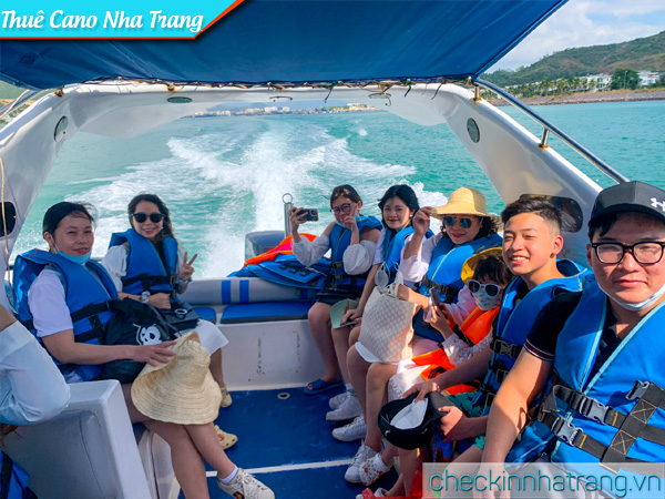 kinh nghiệm thuê cano Nha Trang 2